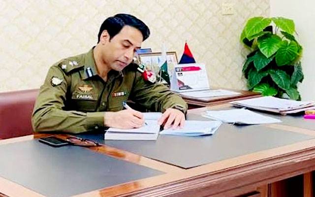 ڈی آئی جی آپریشنز کے ہفتہ وار اردل روم میں 26 افسران و اہلکار پیش