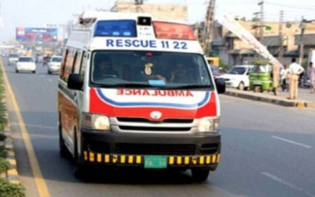 مناواں میں تیز رفتار آئل ٹینکر نے خاتون کو کچل ڈالا، جاں بحق