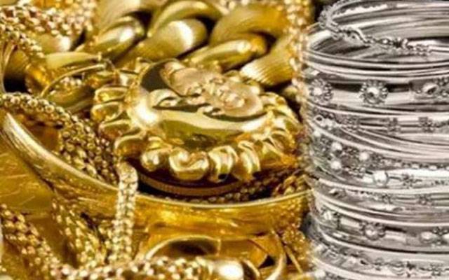  کراچی: شاپنگ مال میں بڑی ڈکیتی، 6 مسلح ڈاکو ڈیڑھ کلو سونا اور 14کلو چاندی لوٹ کر فرار