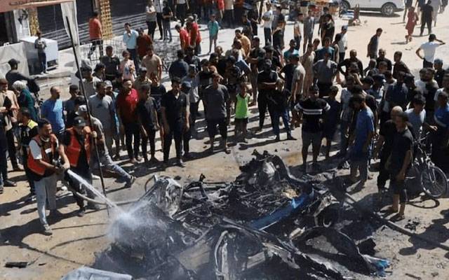 غزہ میں اسرائیلی بمباری، کمانڈر کو نشانہ بنانے کی کوشش ناکام، 8 فلسطینی شہید