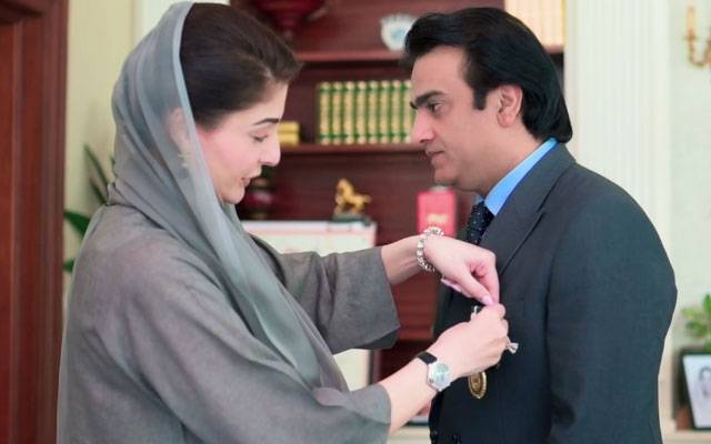 وزیر اعلیٰ نے معاون خصوصی شعیب مرزا اور ڈپٹی کمشنر لاہور کوسی ایم میرٹ بیج سے نواز دیا