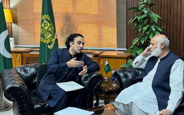  بلال بن ثاقب کی چیئرمین ہائر ایجوکیشن کمیشن نیاز احمد سے اہم ملاقات 