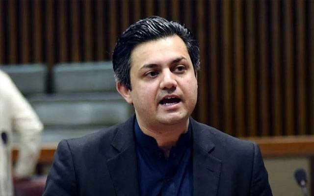 پی ٹی آئی رہنماء حماد اظہر کو حراست میں لیکر تفتیش جاری