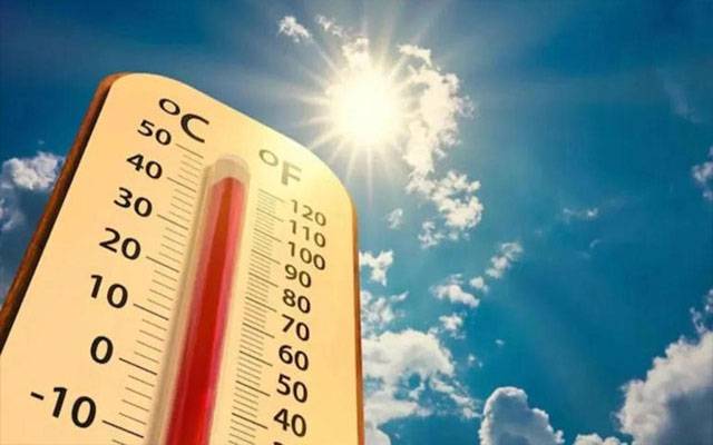  لاہور میں موسم گرم اور خشک، درجہ حرارت 37 ڈگری تک جانے کا امکان