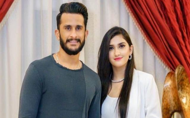 حسن علی کی اہلیہ کی شوہر کو انسٹا پر ان فالو کرنے کے بعد مبہم پوسٹ وائرل
