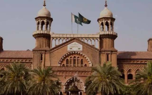 سٹڈی ویزہ پر پاکستان آئے امریکی میاں بیوی کے 2 بیٹوں کیلئے پاکستانی شہریت کیس ؛ توہین عدالت کی درخواست خارج 