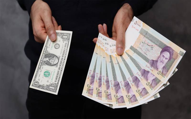 ایرانی ریال کی قدر میں تاریخی کمی،امریکی ڈالر 23 لاکھ ریال سے تجاوز کرگیا