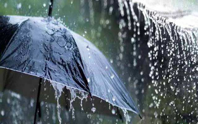 مری میں تیز ہواؤں ،گرج چمک کیساتھ بارش 