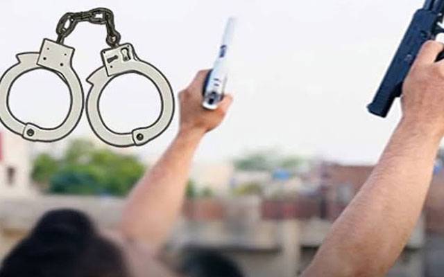 سوشل میڈیا پر اسلحہ کی نمائش مہنگی پڑگئی، ملزم گرفتار