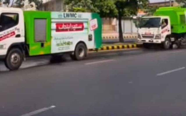 سی ای او ایل ڈبلیو ایم سی کا نشتر ٹاؤن کے مختلف علاقوں کا دورہ،صفائی آپریشنز کا جائزہ
