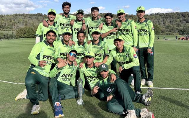 پاکستان انڈر 19 نے انگلینڈ کو 200 رنز سے شکست دے کر سیریز جیت لی