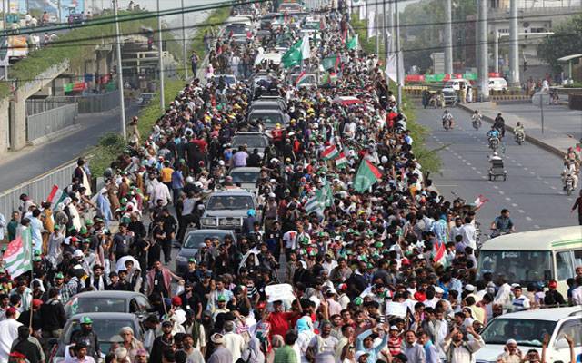 27 ستمبر لانگ مارچ، ، 45 ہزار سے زائد اہلکاروں کی تعیناتی کا فیصلہ