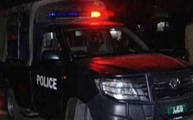 نشتر کالونی:گرفتاری سے بچنے کے لئے ملزم کی چھت سے چھلانگ،ٹانگ تڑوا بیٹھا