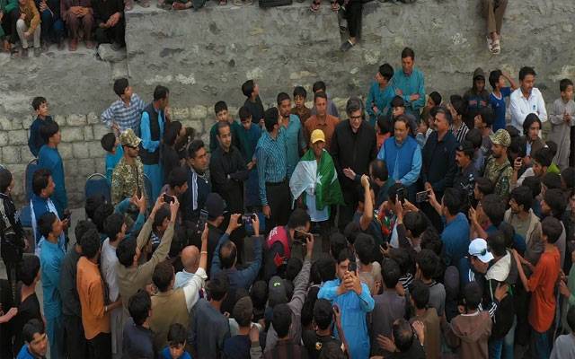 لاہور سے سکردو تک 1100 کلومیٹر  دوڑ مکمل کرنے والے طالبعلم کا بڑا اعلان