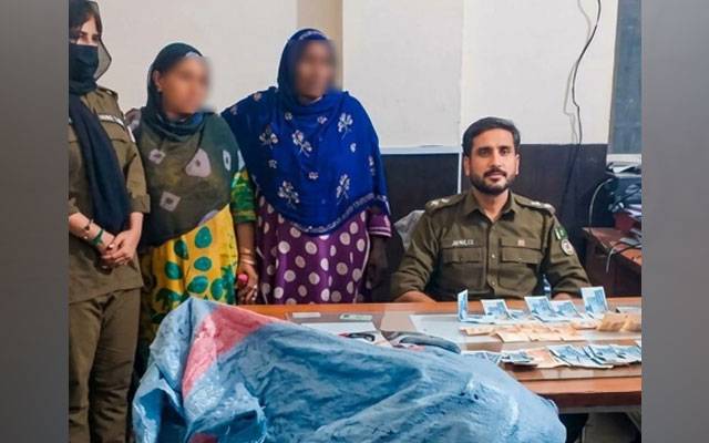 کچرا اٹھانے کے بہانے وارداتیں کرنے والا دو رکنی خواتین چور گینگ گرفتار