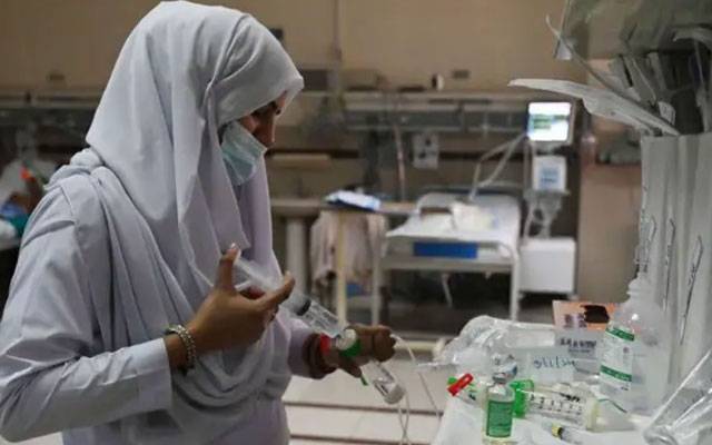 پنجاب بھر کے ہسپتالوں میں روایتی سرنجنز کے استعمال اور خریداری پر پابندی عائد