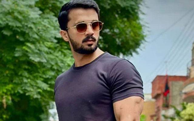 یوٹیوبر رجب بٹ کا نام پاسپورٹ کنٹرول لسٹ سے نکال دیا گیا