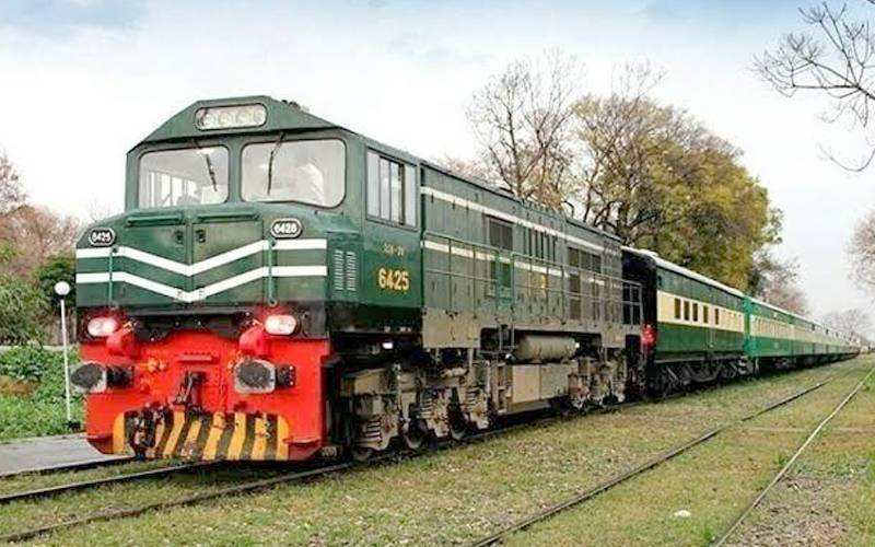وزیراعظم کے کفایت شعاری اقدامات ؛وزارتِ ریلوے میں اہم فیصلے