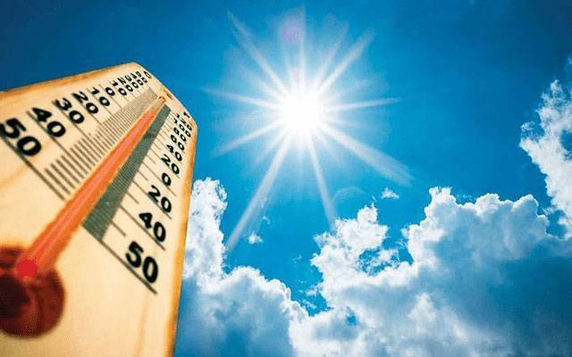شہر میں دن کے وقت گرمی کی شدت برقرار