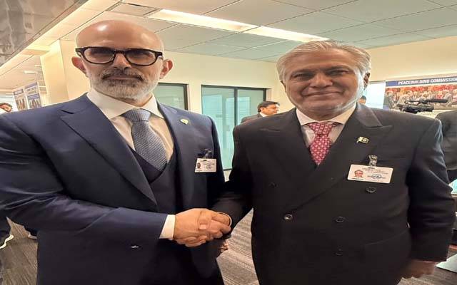 نیویارک میں نائب وزیر اعظم اسحاق ڈار سے کویت کے وزیر خارجہ کی ملاقات