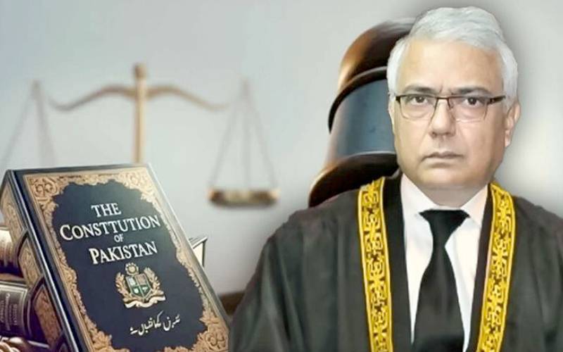 مقدمات کے جلد فیصلوں کیلئے چیف جسٹس وفاقی آئینی عدالت کا بڑا فیصلہ