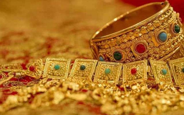  سونے کی قیمت میں بڑی کمی ،جانیے فی تولہ کتنے کا ہو گیا؟