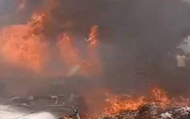 جمہوریہ کانگو میں فوجی طیارہ گرکر تباہ، 2 اعلیٰ افسروں سمیت 14 افراد ہلاک