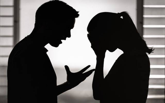 اسلام پورہ: خاوند نے مبینہ طور پر بیوی کو چھت سے گرا دیا