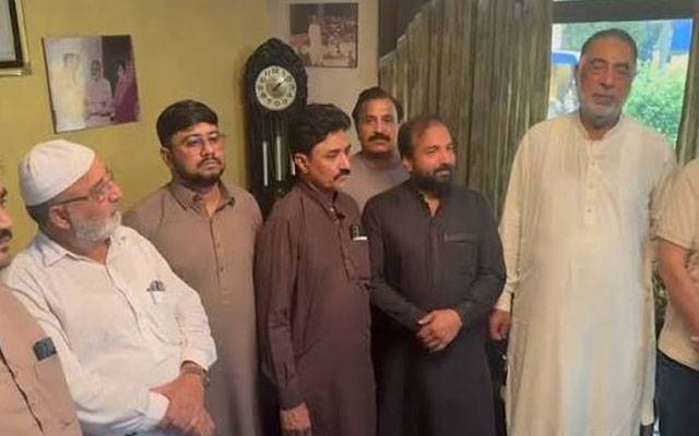 حاجی محمد اعجاز کی سیاست میں واپسی، مقامی رہنماؤں کا خیرمقدم
