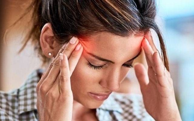 دماغ خود درد محسوس نہیں کرتا، پھر سر میں درد کیوں ہوتا ہے؟