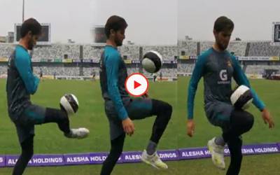 Shaheen Afridi playing with football
