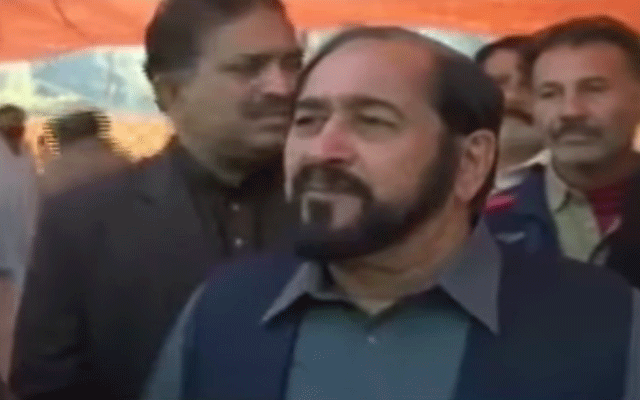 ڈپٹی میئر میاں محمد طارق کا شادمان اتوار بازار کا دورہ