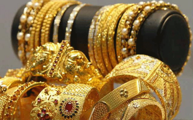 عوام کیلئے بڑی خوشخبری، سونا سستا ہوگیا 