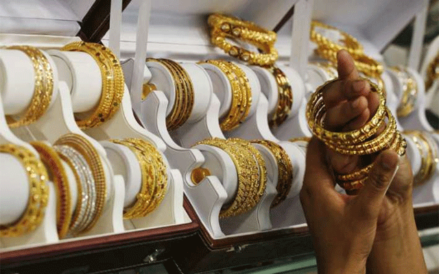 سونے کی قیمت میں اضافہ، صارفین پریشان