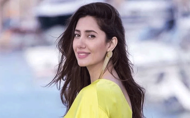 ماہرہ خان کے پسندیدہ شاعر کون؟