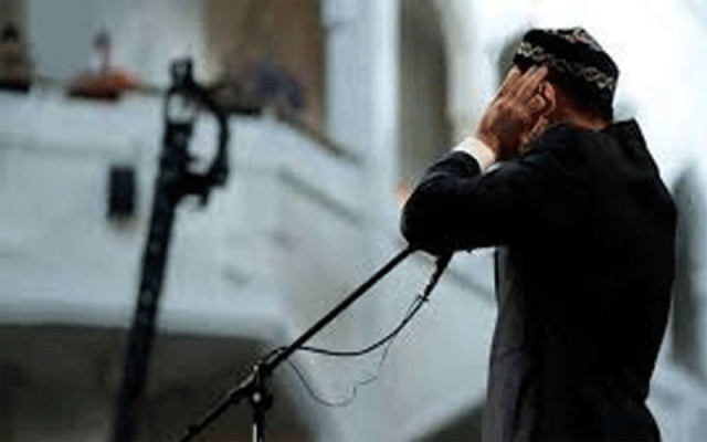 کورونا وائرس سے نجات کیلئے ملک بھر کی مساجدوں اور گھروں میں اذانیں