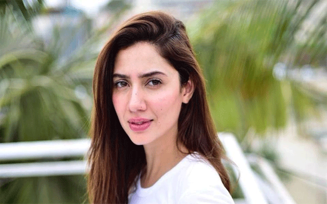 ماہرہ خان کا وزیراعظم کے قائم کورونا ریلیف فنڈ میں عطیہ دینے کا عہد