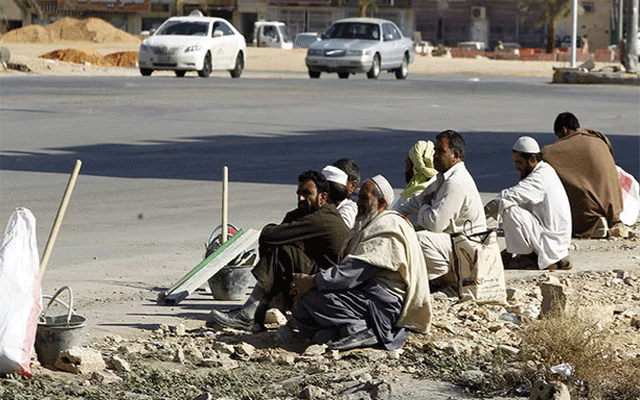 پنجاب حکومت کا ریلیف پیکج دیہاڑی دار مزدوروں کی پہنچ سے دور