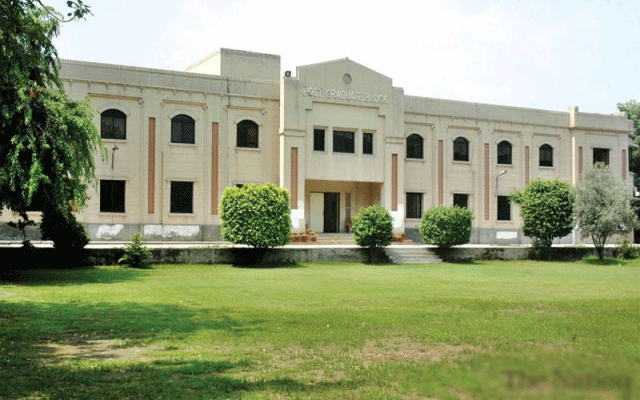  پرنسپل ایم اےاو کالج کی اہلیہ انتقال کرگئیں