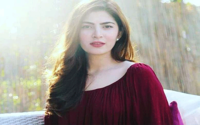 نیمل خاور کے اپنی زندگی کے متعلق مداحوں کے سوالوں کے جواب