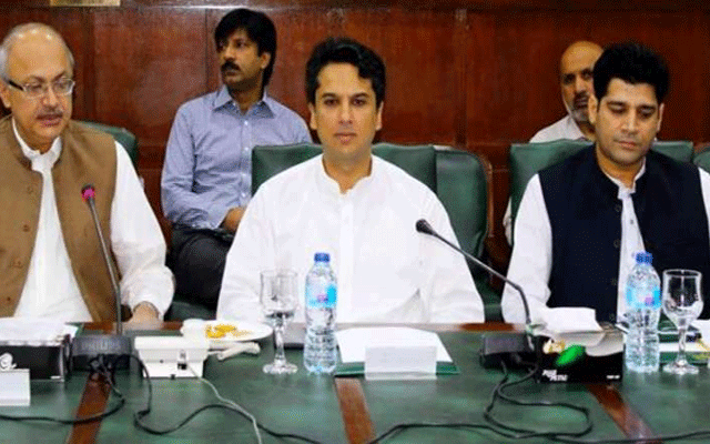 وزیر خزانہ کی زیر صدارت پنجاب پوسٹ کورونا سرمایہ کاری پروگرام کے لیے اجلاس 