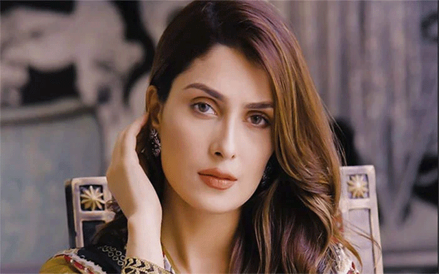 کبھی کبھی خود کیلئے جینا اچھا لگتا ہے، عائزہ خان