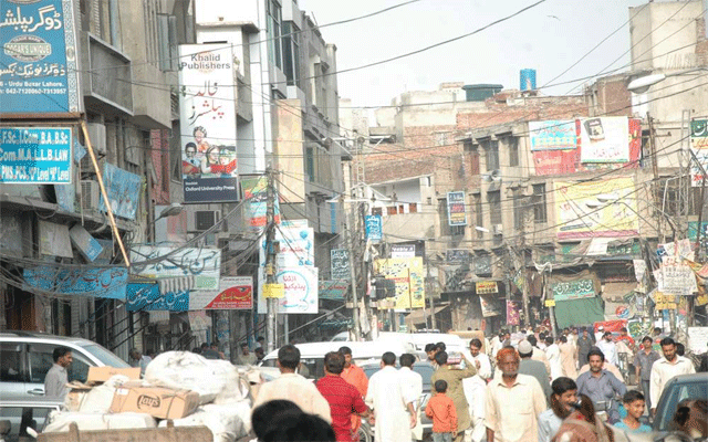 سماجی فاصلہ نظر انداز، بازاروں میں خریداروں کا رش
