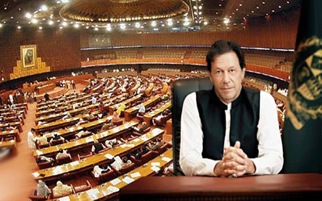 وزیرِ اعظم عمران خان کیخلاف تحریک عدم اعتماد ضابطے کے مطابق قرار 