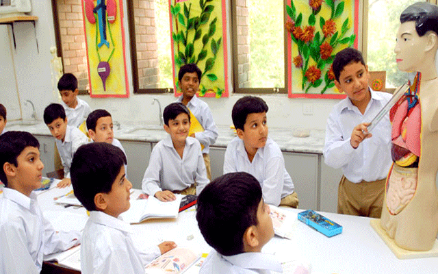 پرائیویٹ سکولوں کی مشکلات مزید بڑھ گئیں