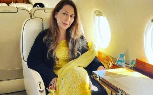 کرپشن الزامات، خاتون اول کی دوست فرح خان نے خاموشی توڑ دی