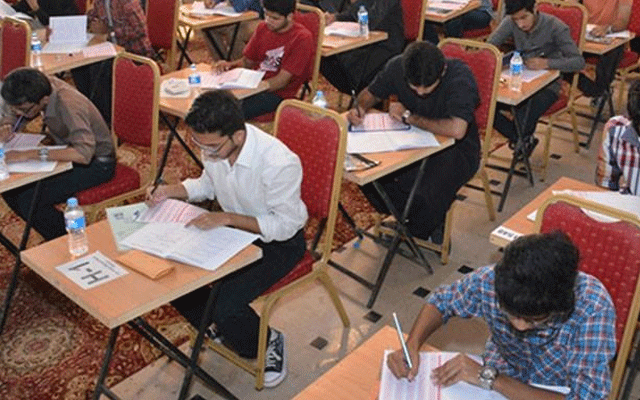 طلبا کیلئے اہم خبر، عملی امتحان کا شیڈول تبدیل