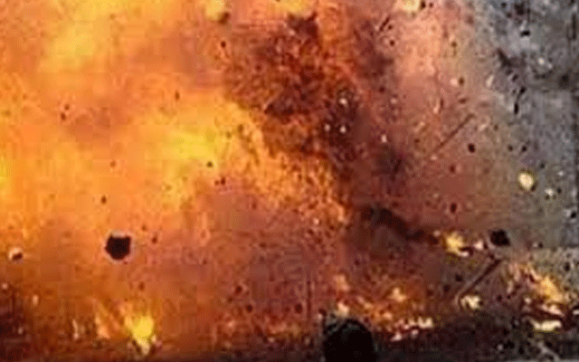 میرا نشاہ میں خود کش دھماکا، 3سکیورٹی اہلکار اور 3بچے شہید