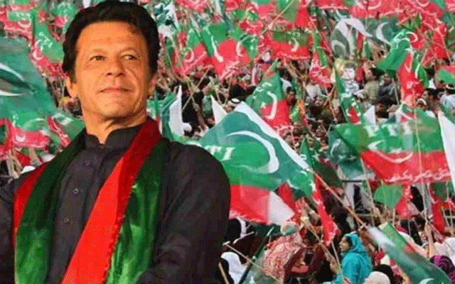  عمران خان سمیت 150 افراد کیخلاف تین مقدمات درج 