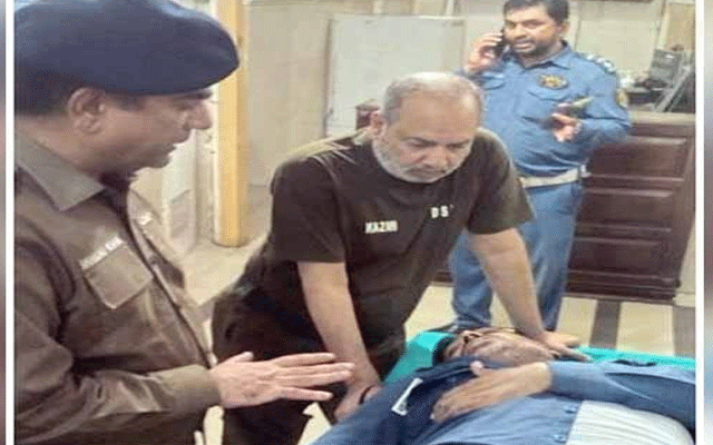 Lawyers torture traffic warden